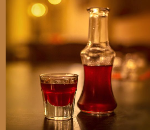 τσιπουράδικο & αναψυκτήριο ιρίδα ταβέρνα στην Οια